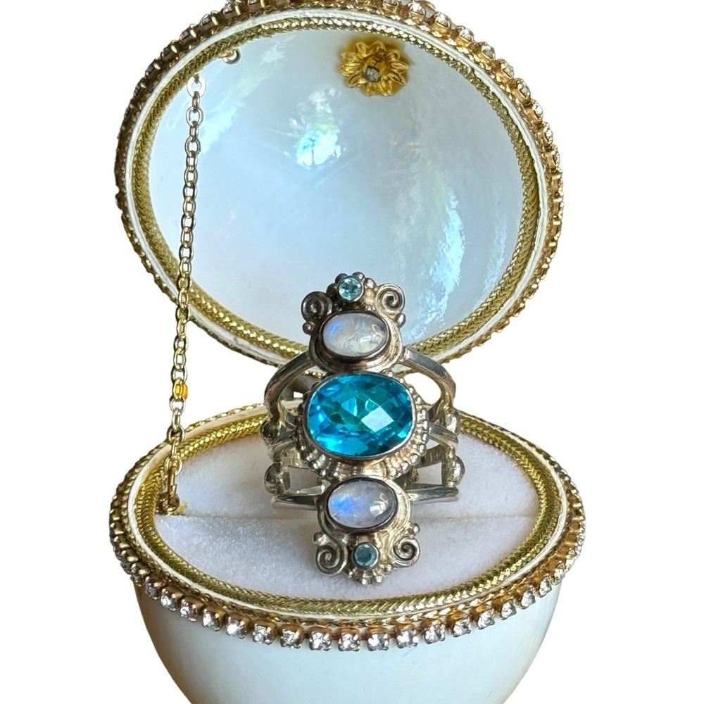 Sajen Sterling silver 925 Topaz moonstone fancy elongated open work Bali ring - Picture 2 of 5